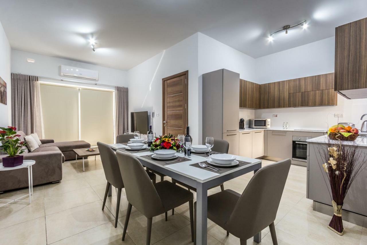 Sunny Modern Apartments Mellieha Ngoại thất bức ảnh